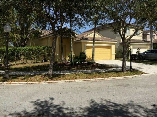 415 CONSERVATION DR, Fort Lauderdale, FL 33327