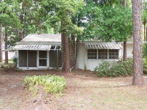 320 E Crystal Dr, Sanford, FL 32773