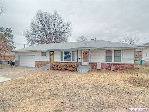 1307 E Cleveland Avenue, Sapulpa, OK 74066