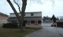 109 Brookdale Dr South Milwaukee, WI 53172
