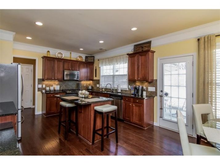 642 Lorimore Pass, Canton, GA 30115