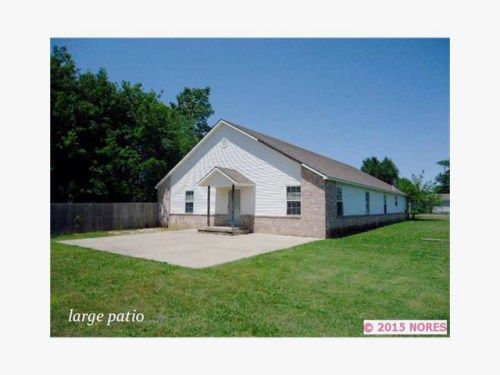 801 NW 4th Street, Wagoner, OK 74467