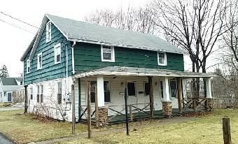 123 Fowler Ave Ext, Meriden, CT 06451