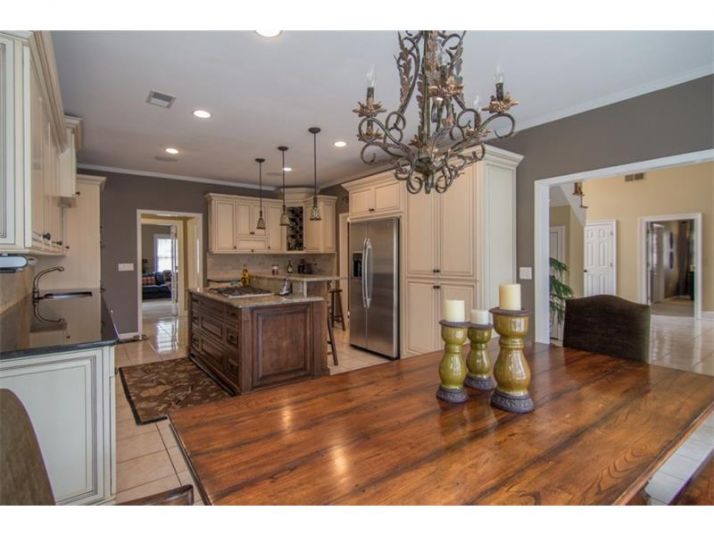 3760 Windlake Drive, Snellville, GA 30039