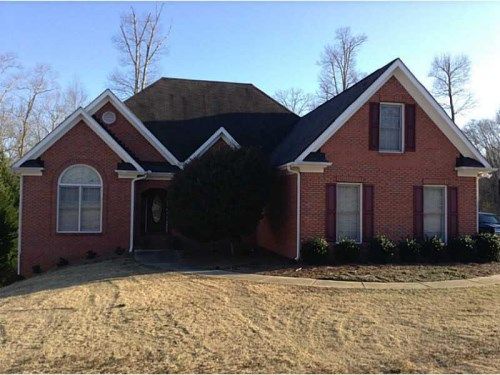 1326 Maple Creek Avenue, Loganville, GA 30052
