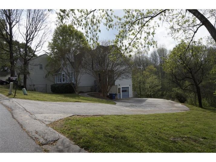 5874 Brookside Drive Se, Mableton, GA 30126