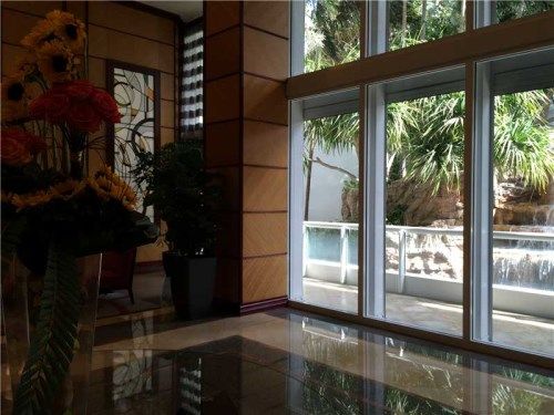 21055 YACHT CLUB DR # 2305, Miami, FL 33180