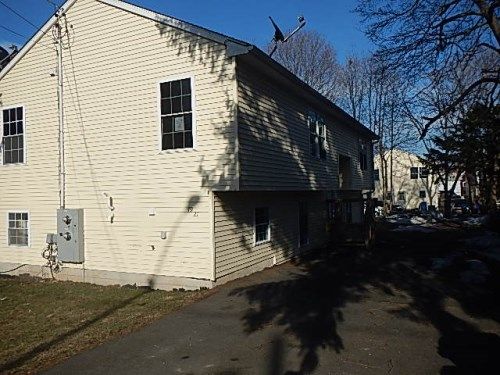 19 -21 Jackson St, Meriden, CT 06450