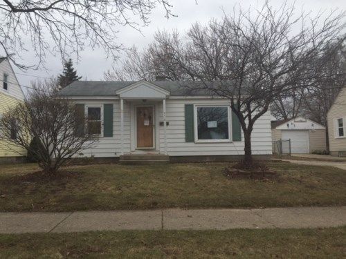 938 Canterbury St SW, Wyoming, MI 49509
