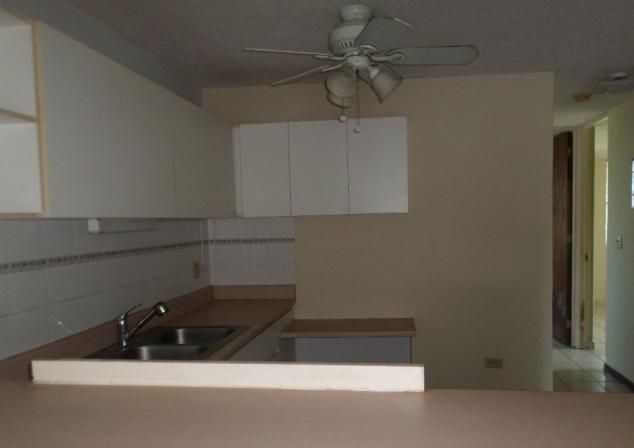 Apt. J-254 Condominio Rio Vista, Carolina, PR 00987