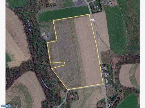1718 WOLF CREEK RD, Bernville, PA 19506