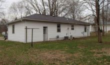 430 Pershing Dr Warrenton, MO 63383