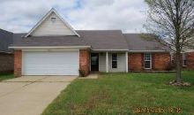 1696 Cherry Creek Dr Southaven, MS 38671