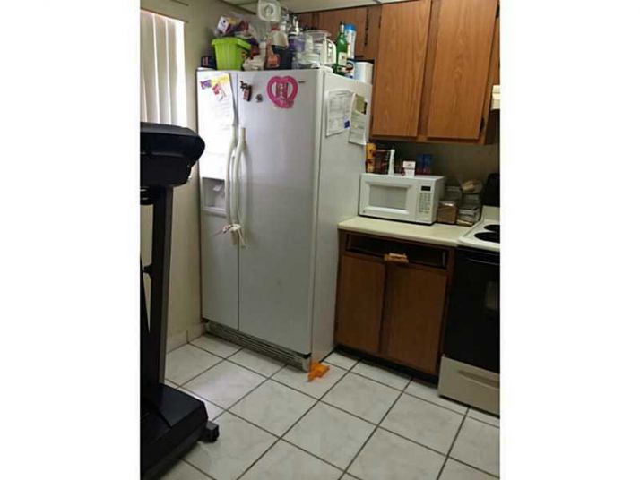 19821 SW 114 AV # 320, Miami, FL 33157