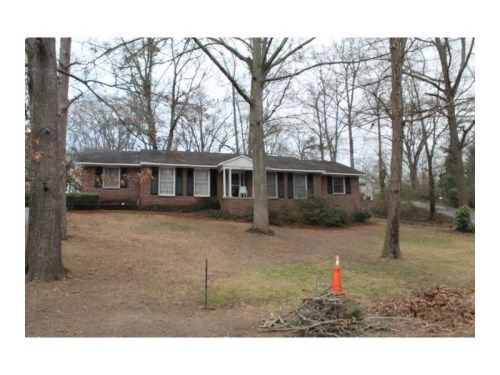 1124 Riverside Terrace, Gainesville, GA 30501