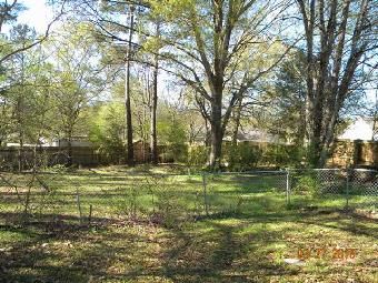 1608 Twin Oaks Dr, Clinton, MS 39056