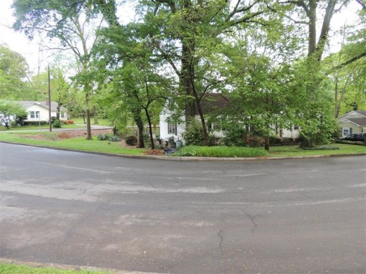 276 N Forest Avenue Ne, Marietta, GA 30060