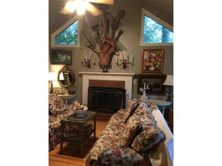 1213 Hunters Drive, Stone Mountain, GA 30083