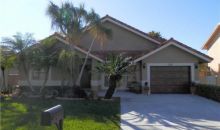 530 NW 207 AV Hollywood, FL 33029