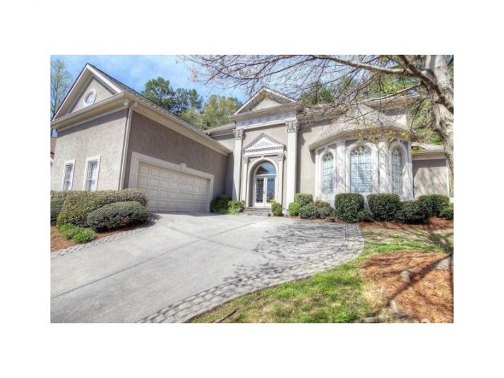 660 River Falls Court, Roswell, GA 30076