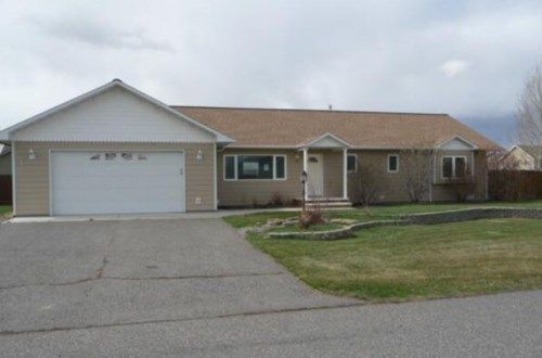 27 Palomino Ct, Belgrade, MT 59714