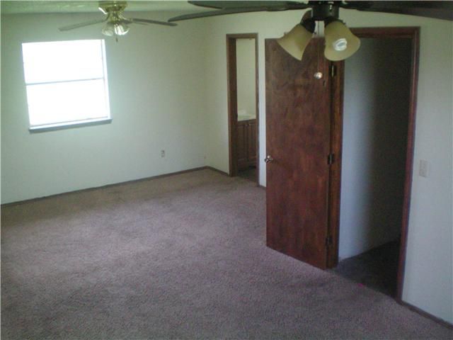 813 NW 110th St, Oklahoma City, OK 73114
