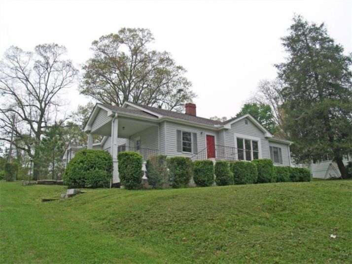 466 N Station Street, Tate, GA 30177