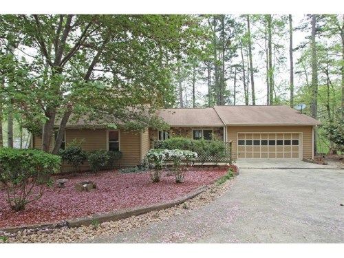 8950 Beaver Trail, Gainesville, GA 30506