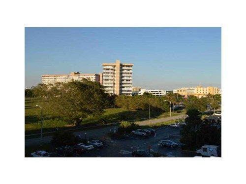 4200 HILLCREST DR # 500, Hollywood, FL 33021