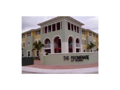 11002 NW 83 ST # 8-211, Miami, FL 33178