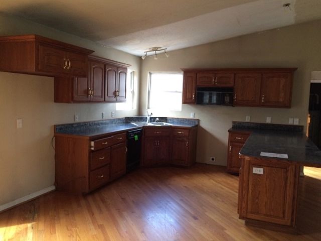 9155 Excelsior Rd, Gerald, MO 63037