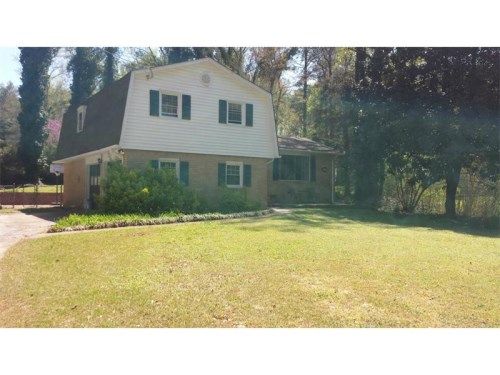 444 Martins Court Sw, Lilburn, GA 30047