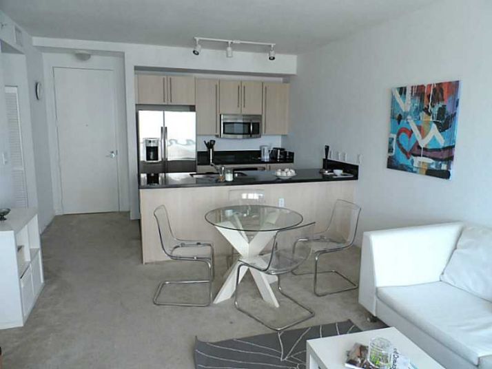 1111 SW 1 AV # 2524-N, Miami, FL 33130