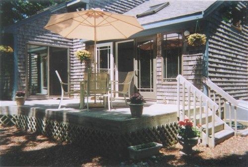 4 Peases Point Way, Chilmark, MA 02535