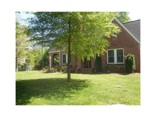 129 Peachtree Hills Avenue Ne, Atlanta, GA 30305