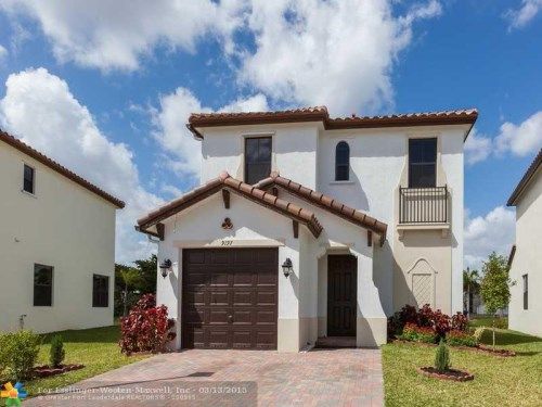 9197 SW 34TH CT, Hollywood, FL 33025