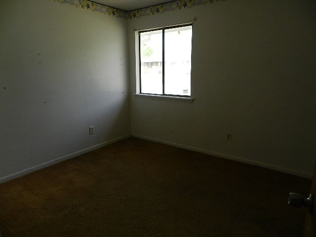1012 Massey Rd, Jacksonville, NC 28546