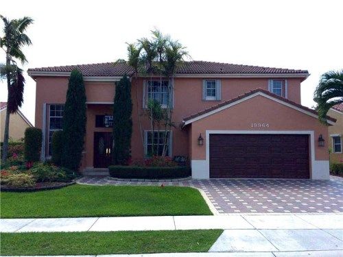 19964 SW 3RD PL, Hollywood, FL 33029
