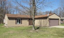 1082 Meadowcrest Dr Waterford, MI 48327