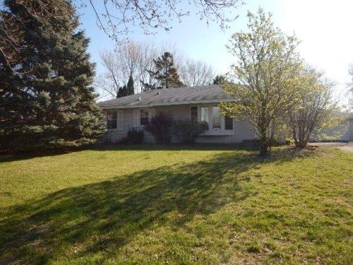 8297 Grafton Ave S, Cottage Grove, MN 55016