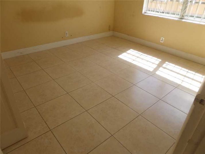 12840 SW 43 DR # 176, Miami, FL 33175
