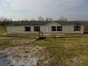 4070 Lenoxburg Foster Rd, Foster, KY 41043