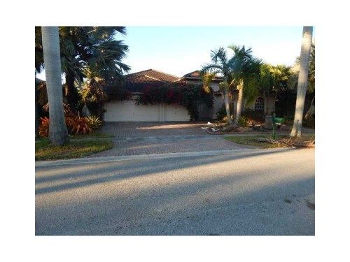 18533 SW 41 ST, Hollywood, FL 33029