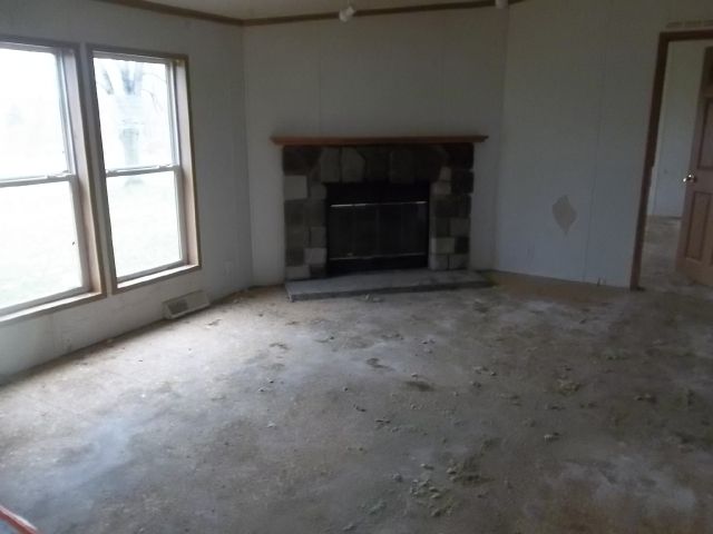 2961 Sharpsville Rd, Lynchburg, OH 45142