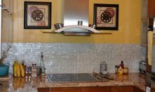 2424 CENTERGATE DR # 204 Hollywood, FL 33025