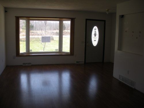517 Powell Rd, Hastings, MI 49058