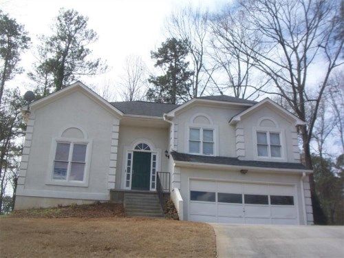 1332 Yorktown Circle, Lawrenceville, GA 30043