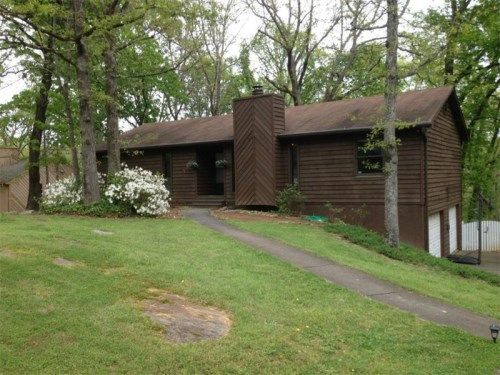 416 Riverlake Court, Woodstock, GA 30188