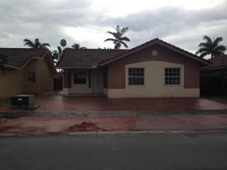 1113 NW 128th Pl, Miami, FL 33182