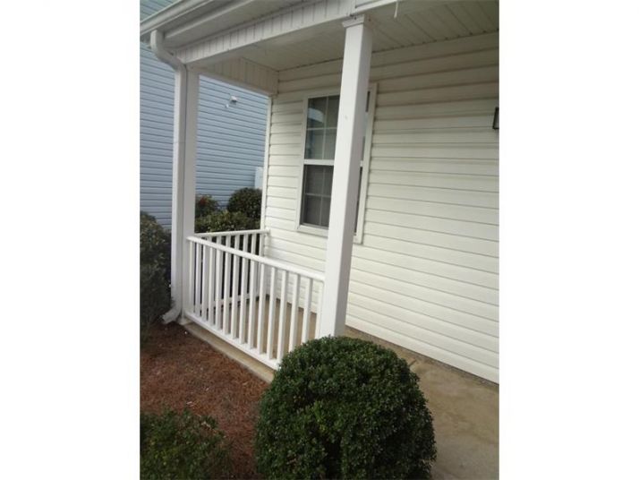 327 Hiawassee Drive, Woodstock, GA 30188